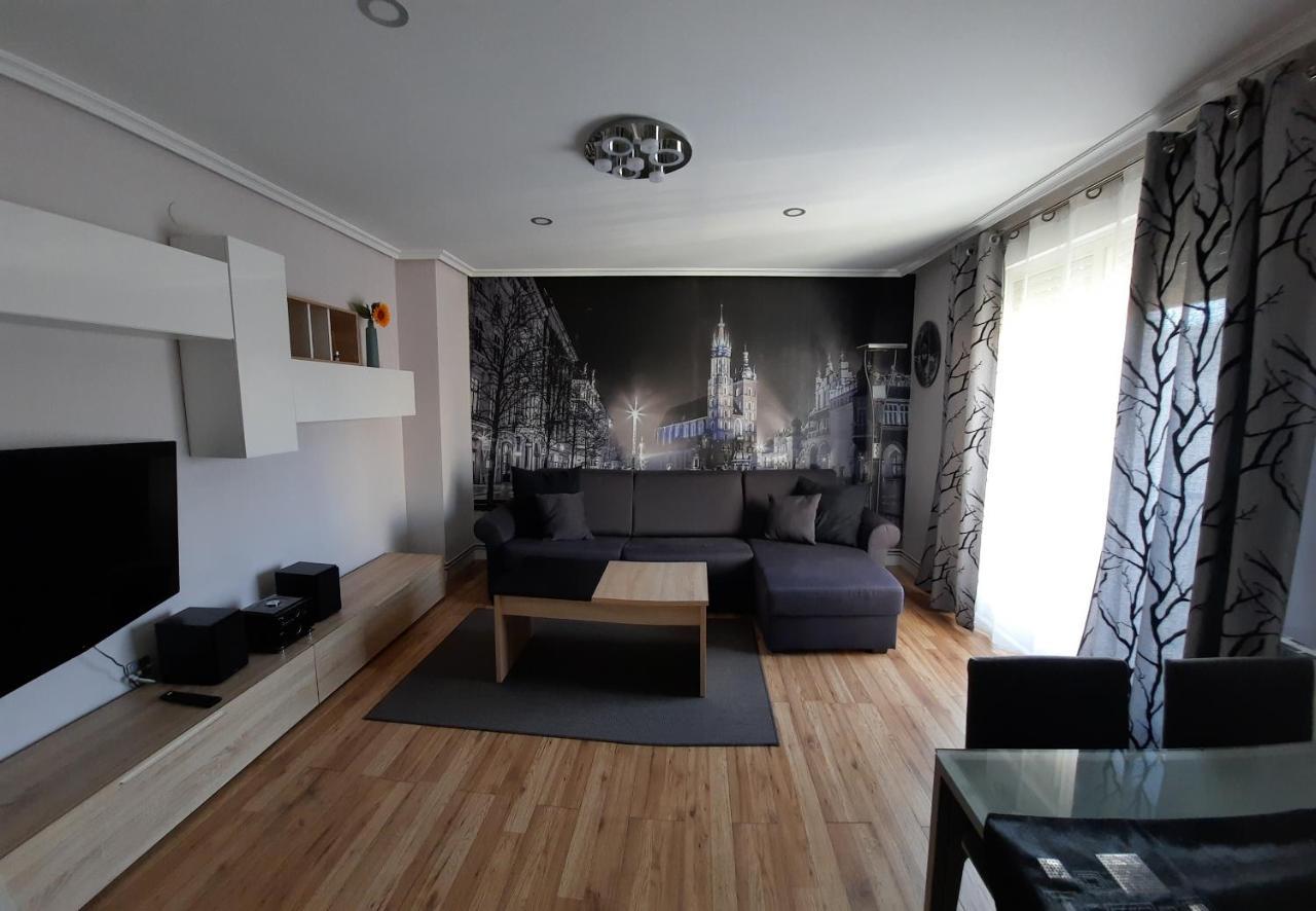 Estudio Centro Logrono Luaran gambar